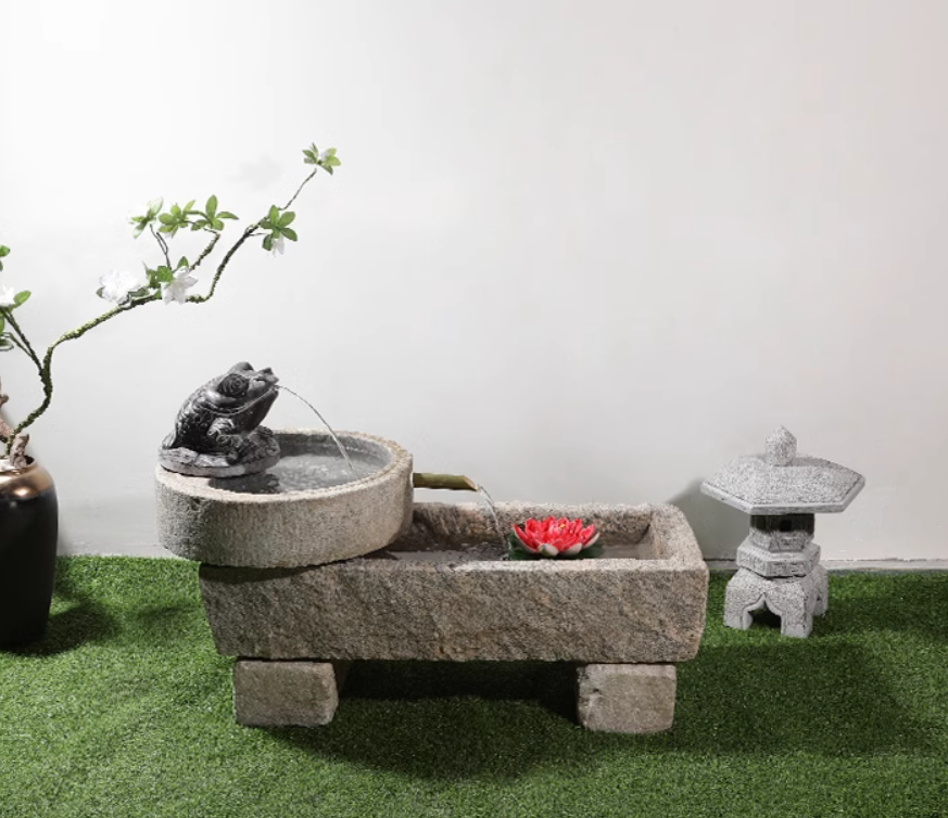 老旧石槽创意造景,别有的意境