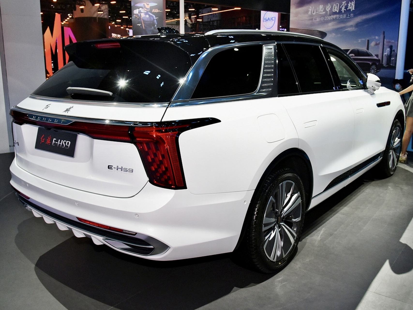 国产suv里最豪气的车型,红旗ehs9