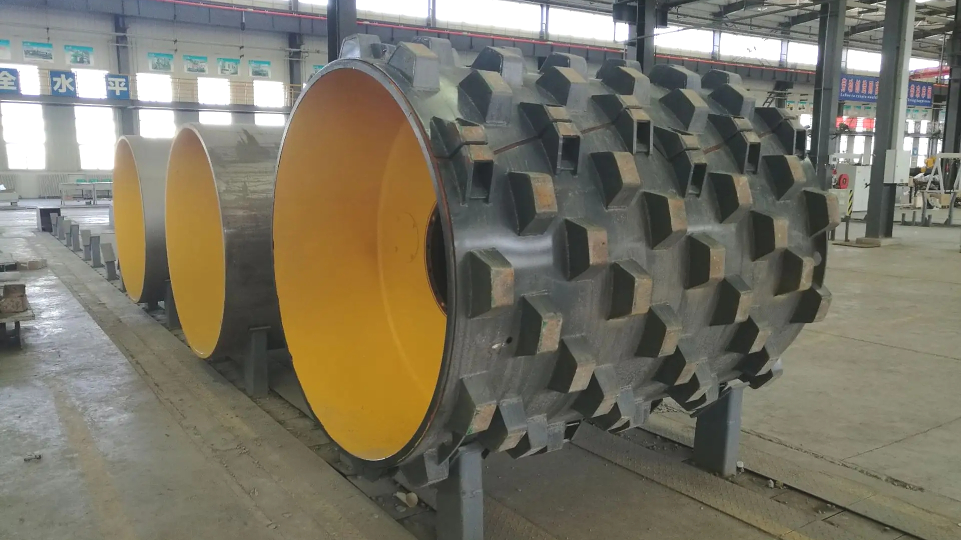 羊角碾压路机的优点有哪些?怎么更好地使用?