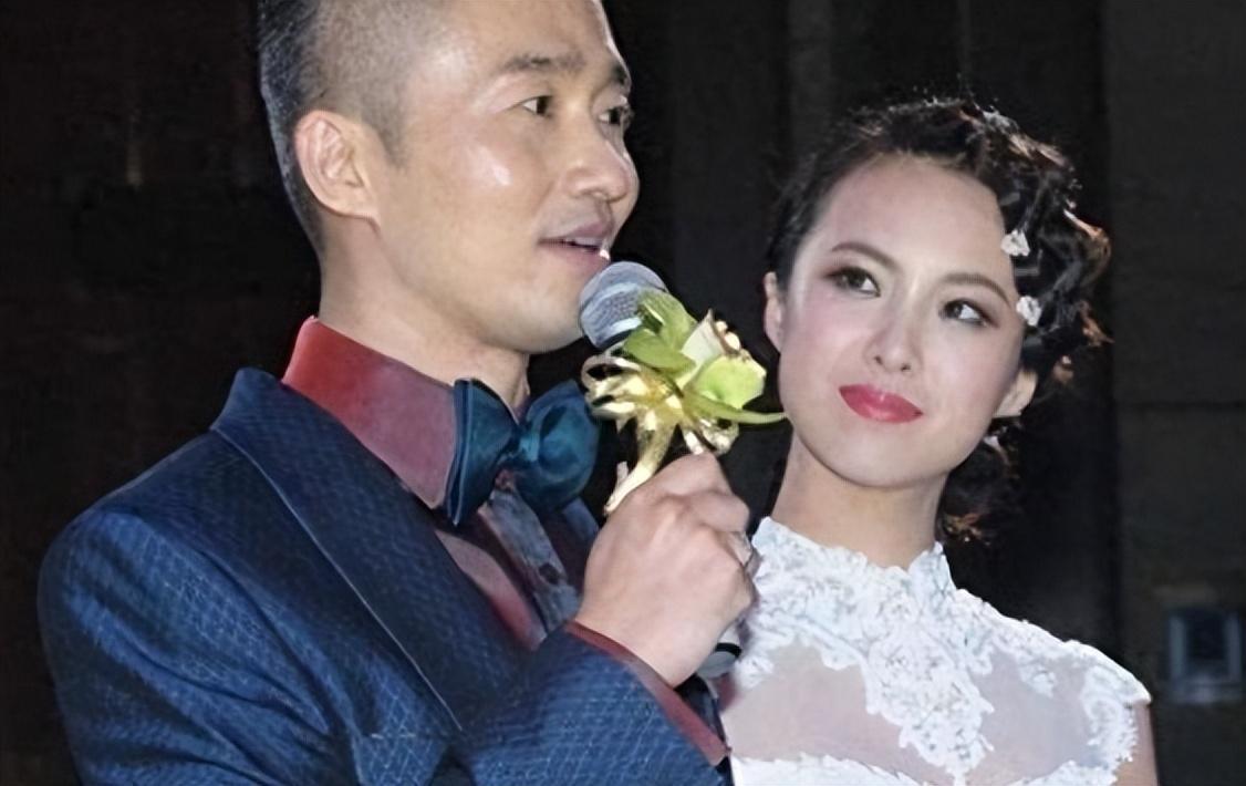 回顾曾是央视最美主持24岁嫁42岁患病丈夫对丈夫不离不弃