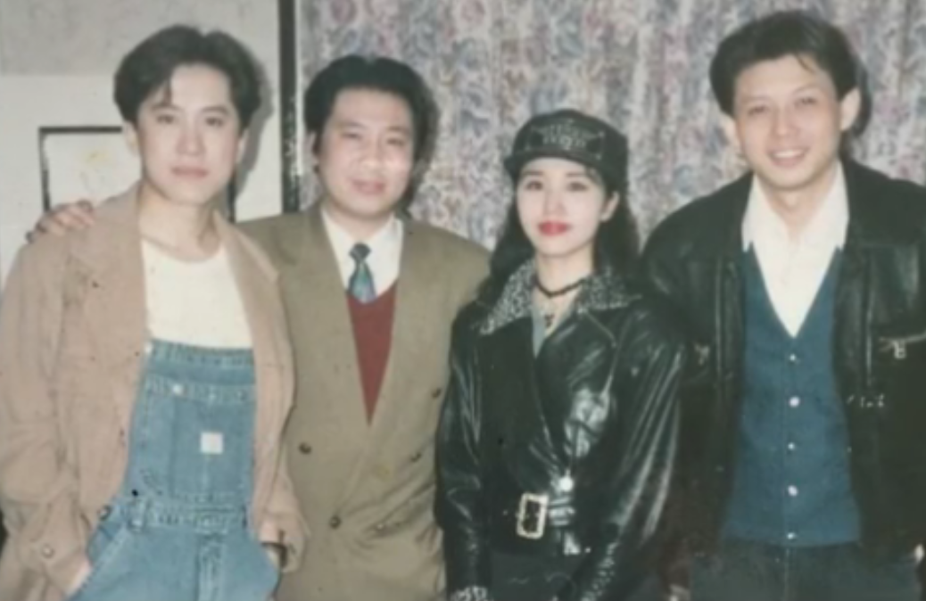 回顾程前二婚娶小20岁娇妻用爱温暖养父母对亲生父亲有愧