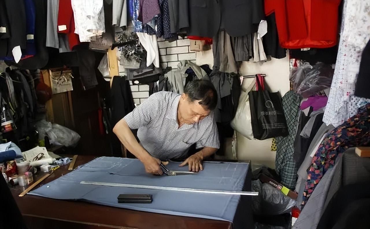 乡村里的小裁缝