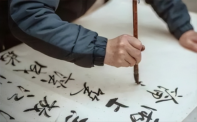 回顾老农自学书法花8年抄300万字献礼祖国却被批无意义