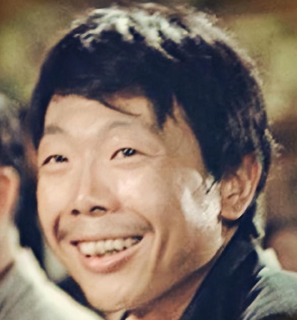 回顾著名演员午马娶小23岁娇妻72岁病逝将悲痛留给妻子与女儿