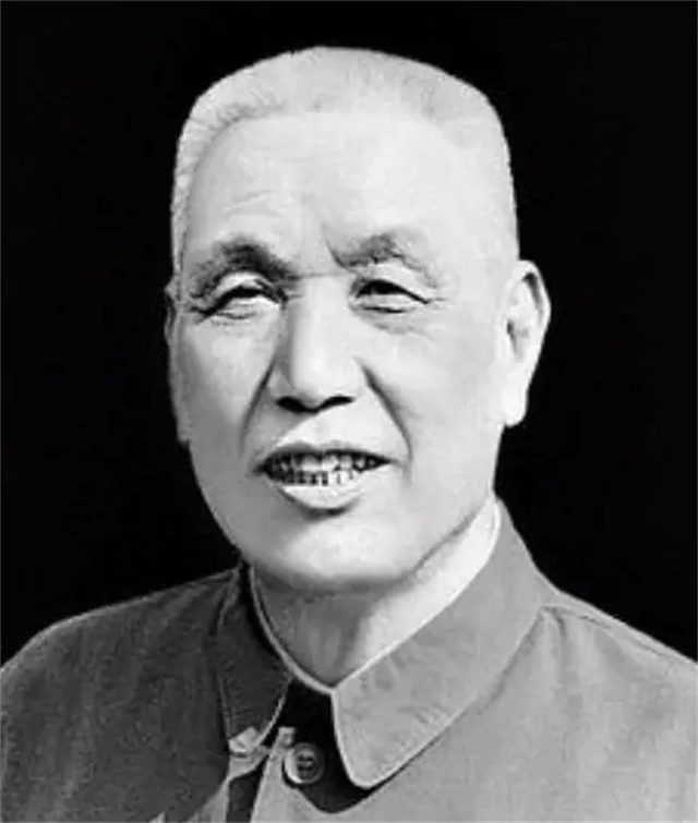 周总理下达绝密任务妥善保管273号骨灰盒多年后真相大白