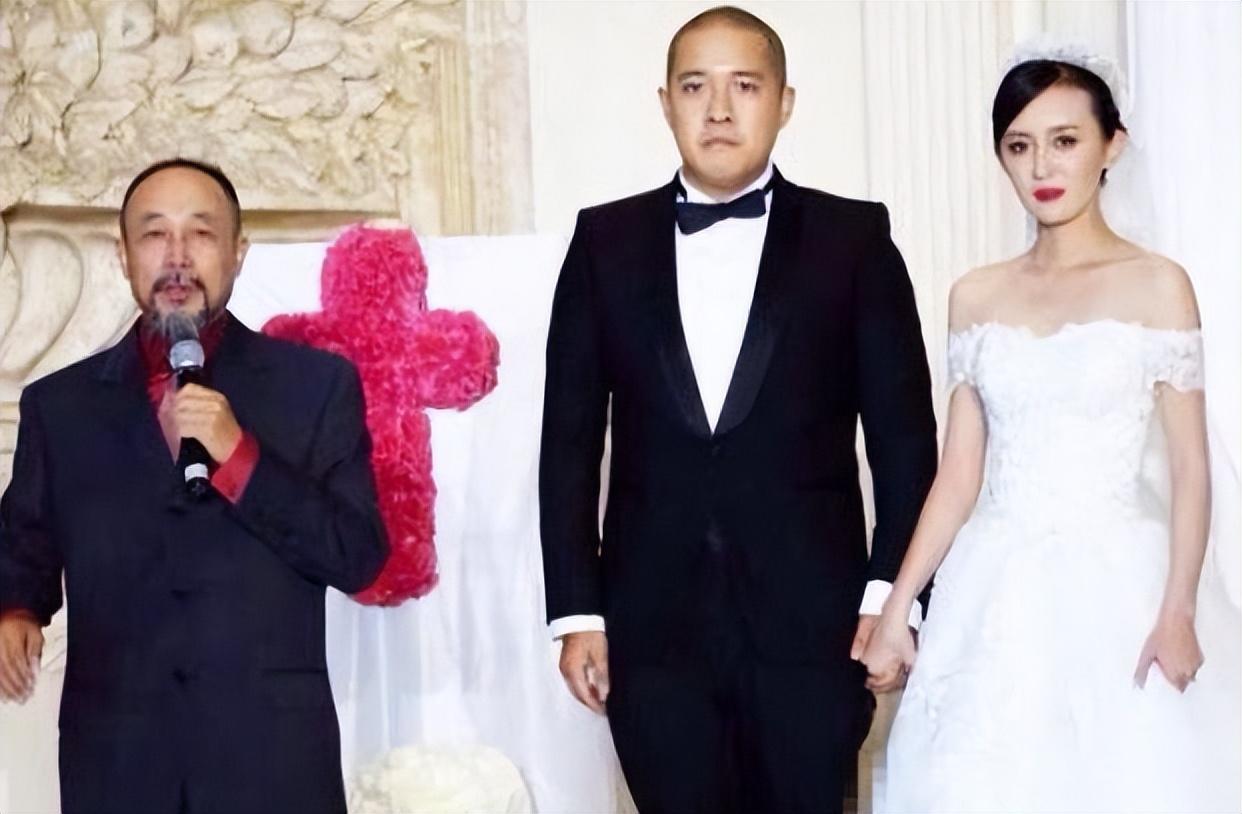 回顾吕丽萍不后悔和张丰毅组建家庭余生只想做儿子的好妈妈