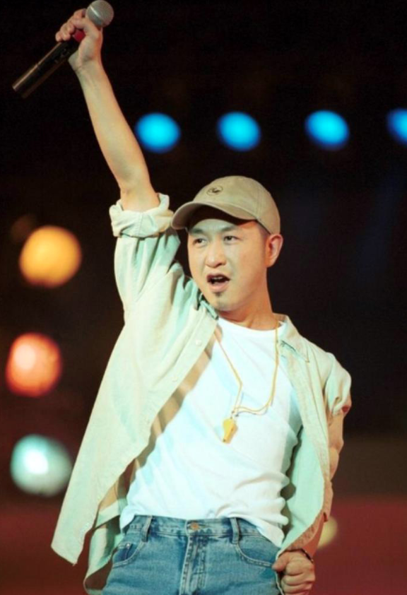 回顾高枫凭大中国走红34岁英年早逝父母的坚持让人泪目