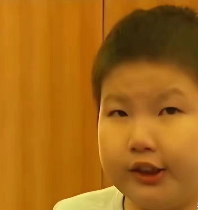 徐周磊出生时体重就有8斤多,看到这个胖乎乎的孩子家里人为此还很高兴