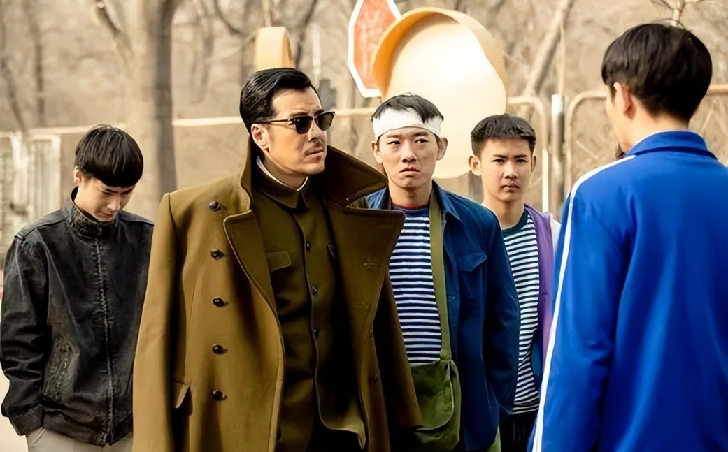 回顾演员海一天娶了平凡二婚妻子用爱温暖继子成了良夫慈父