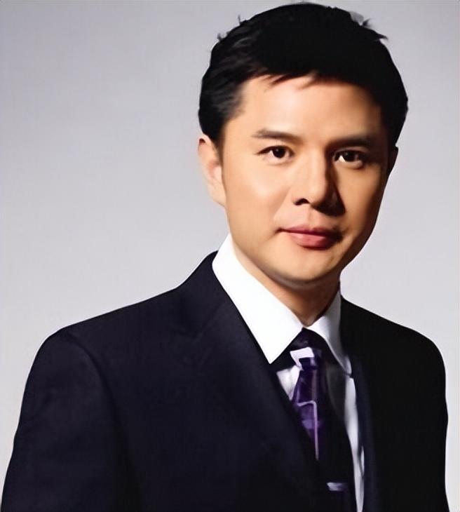 回顾主持人赵普44岁离开央视选择回乡创业如今开启了第二人生