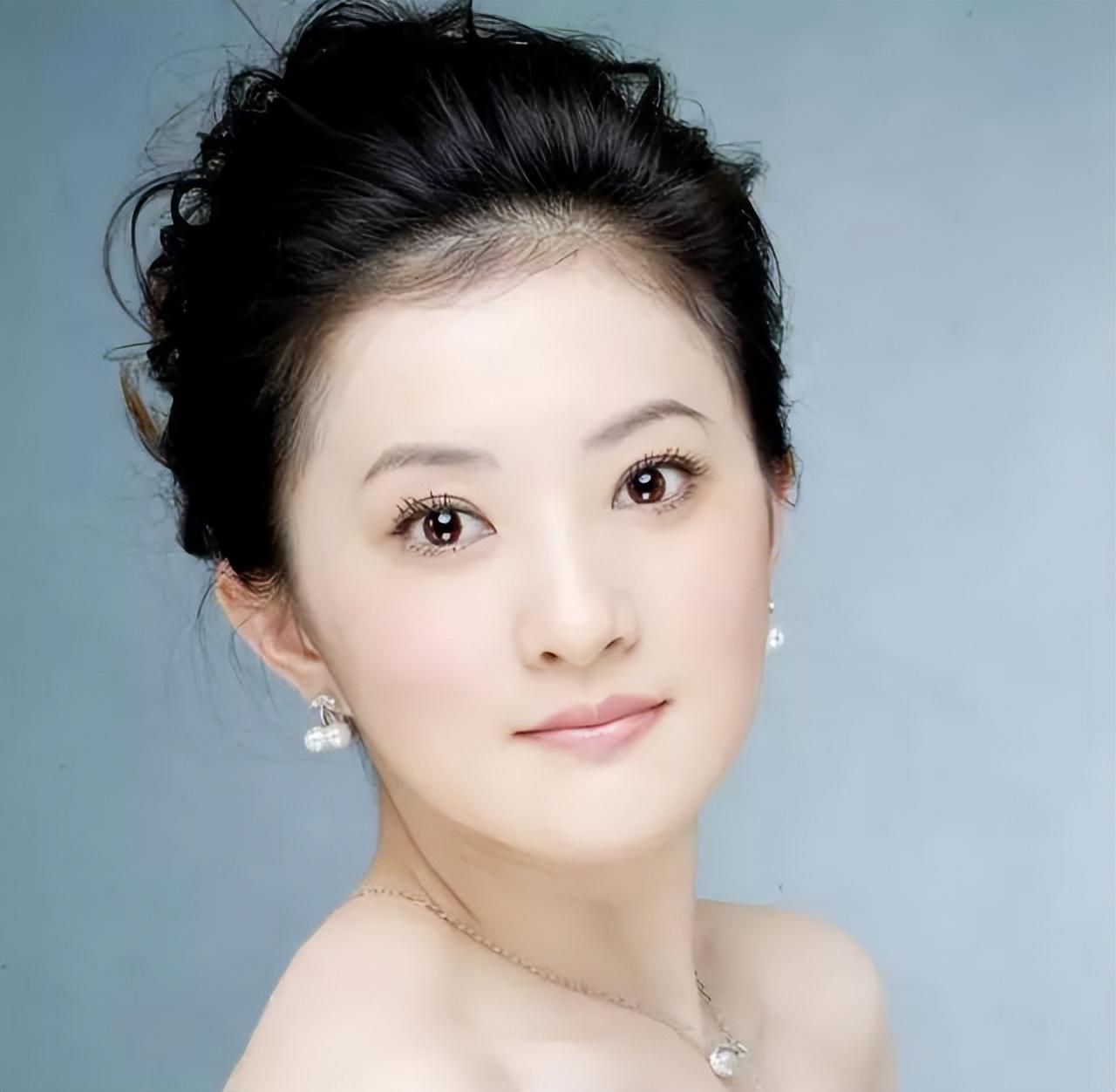 回顾金铭:九岁成琼瑶剧走红女主,18岁考入北大,如今42岁仍然单身