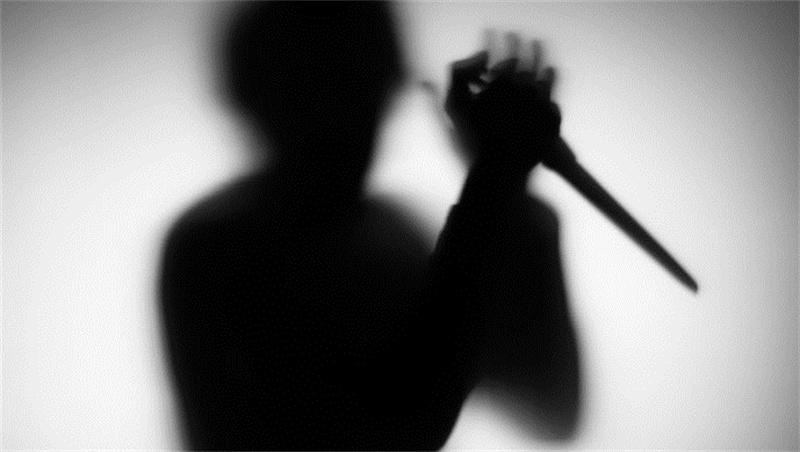 狠心杀死亲儿子,毫不后悔地放言:他活该!