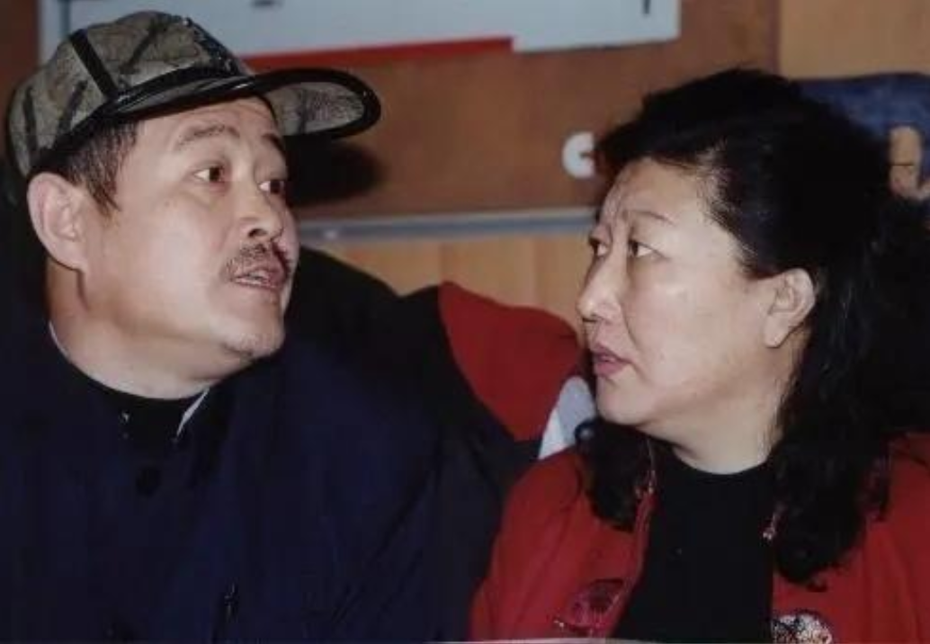 回顾演员高秀敏与男友同居14年无名无份至死都没和赵本山和解