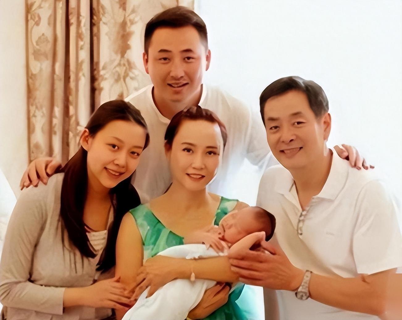 濮存昕的妻子宛萍