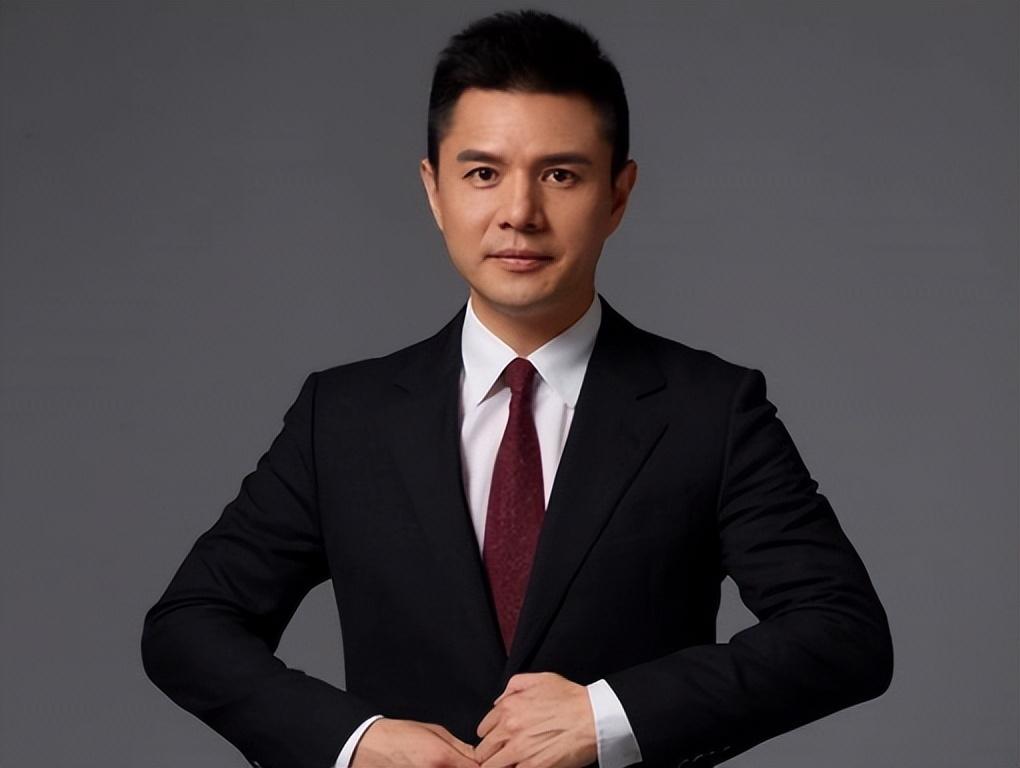 回顾主持人赵普44岁离开央视选择回乡创业如今开启了第二人生