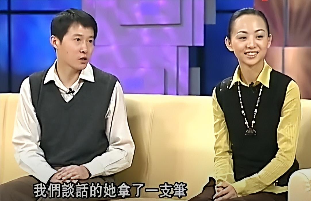 回顾千手观音邰丽华2岁失聪27岁拒绝富商下嫁理工男46岁怎样了