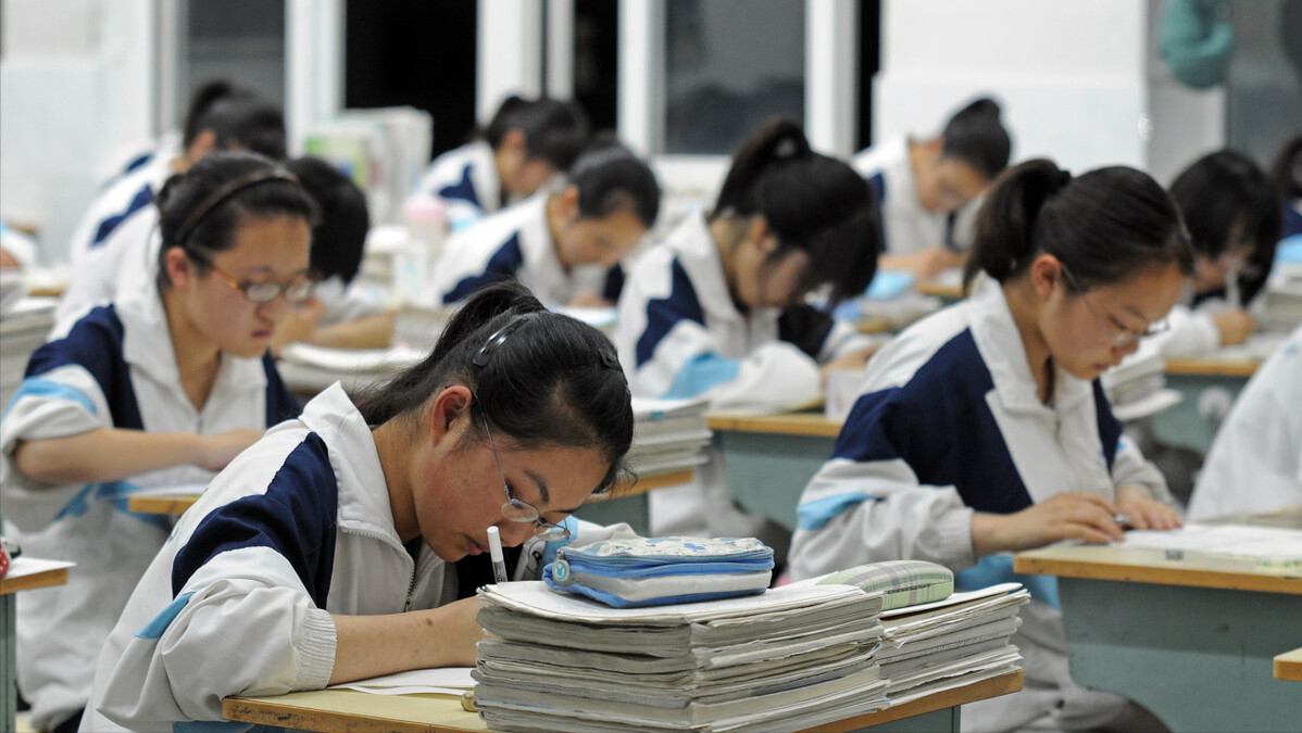 回顾2021年一美女学霸高考前夕患病去世她的遗言真的让人泪目