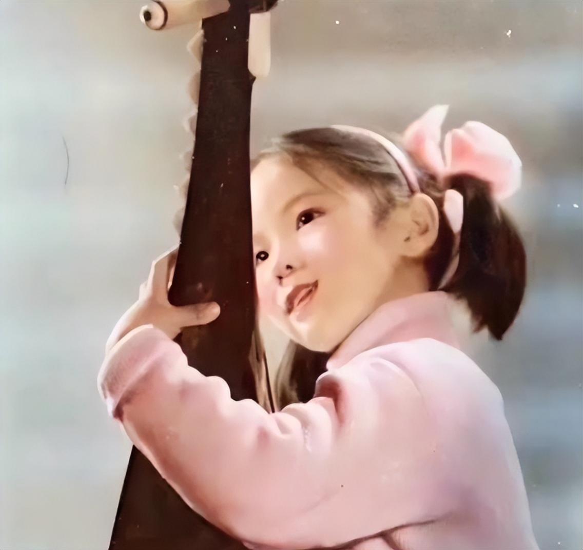 一,音乐世家的"琵琶公主",成就不断却无暇感情