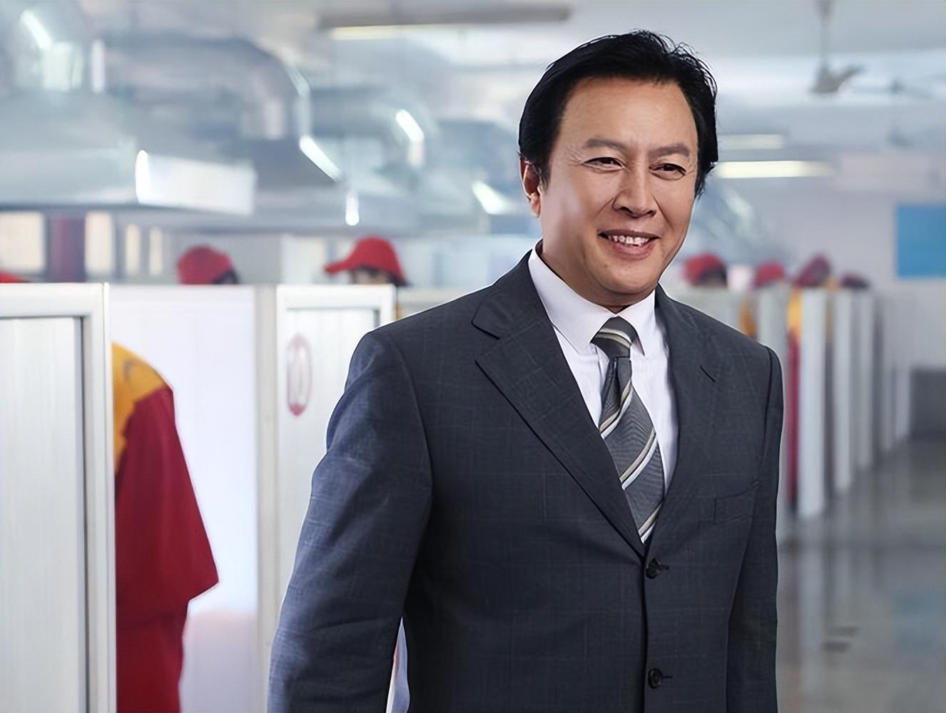 回顾唐国强和前妻孙涛离婚后娶娇妻壮丽如今风评遭网友诟病