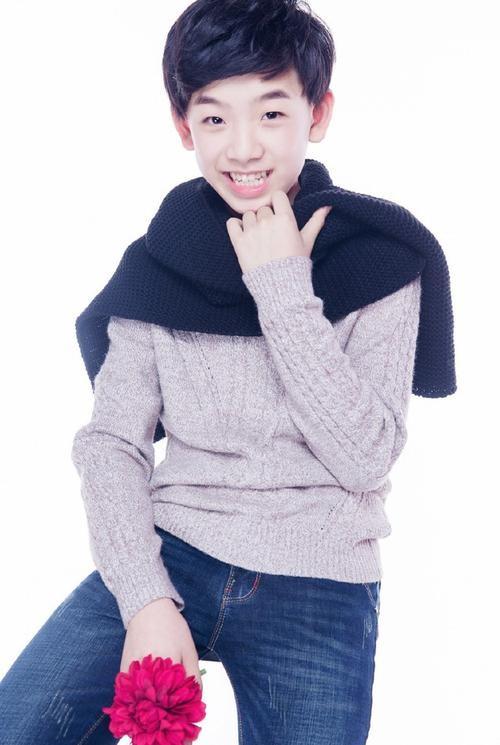 回顾小时候好看又灵气长大各有各的丑6位长歪的童星真可惜