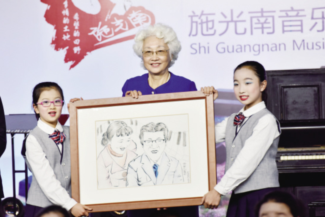 回顾音乐家施光南去世已32年遗孀洪如丁现在的人生状况怎样