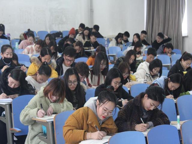 许多学生在学习过程中都存在一个普遍的误解,即将学习视为老师或父母