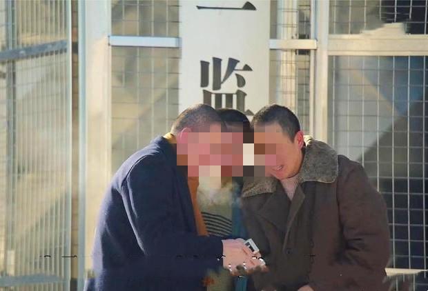 纪实女行长遇刺职员一家被羁押4兄弟判刑7年后真凶落网