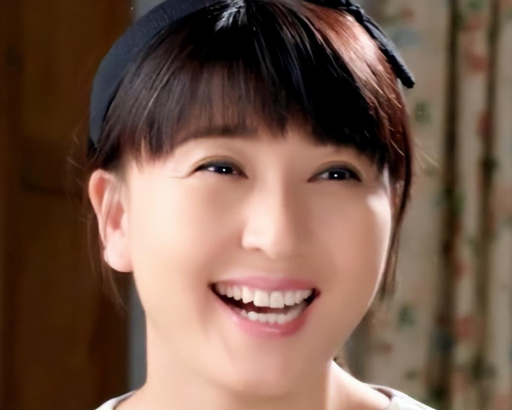 回顾山杏闫学晶20岁当后妈对继女视如己出待儿媳亲如姐妹