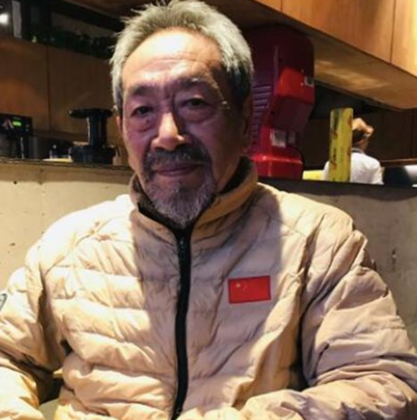 回顾王奎荣46岁大器晚成68岁娶小37岁娇妻76岁一家其乐融融