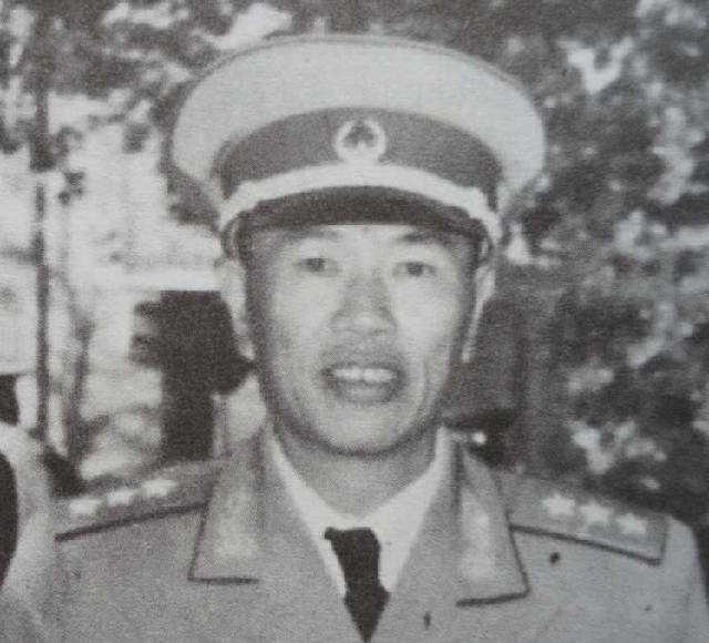 1945年中国抗日连长娶日本女战俘30多年后孩子继承上亿家产