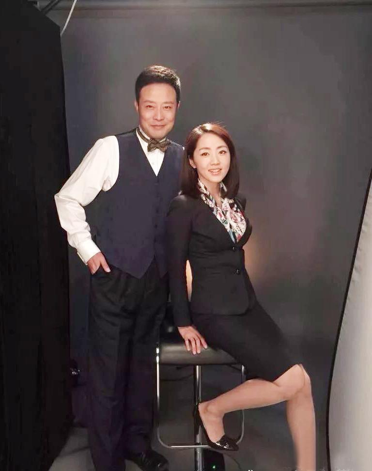 央视杨丹结婚照图片