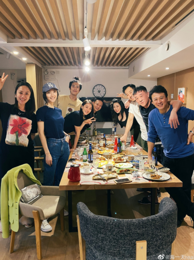 回顾演员海一天娶了平凡二婚妻子用爱温暖继子成了良夫慈父