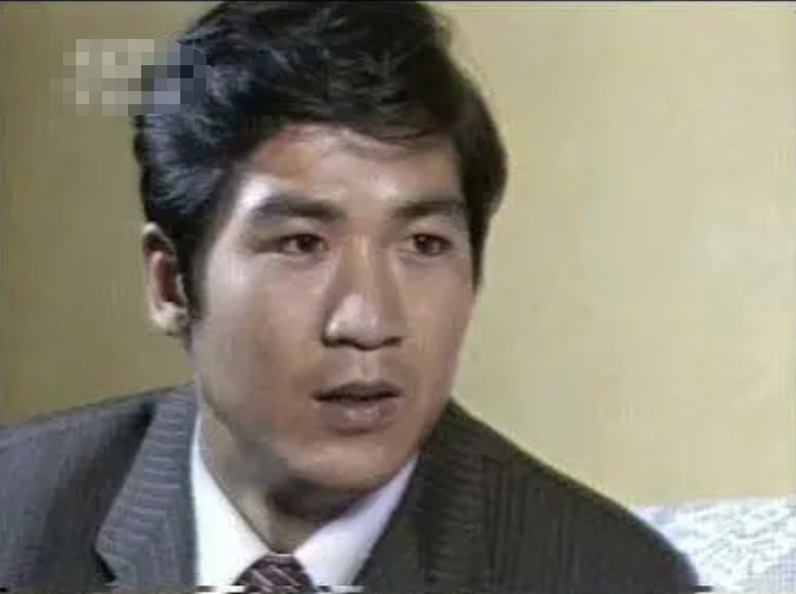 回顾张国立愧对前妻罗秀春余生不会辜负离异的邓婕