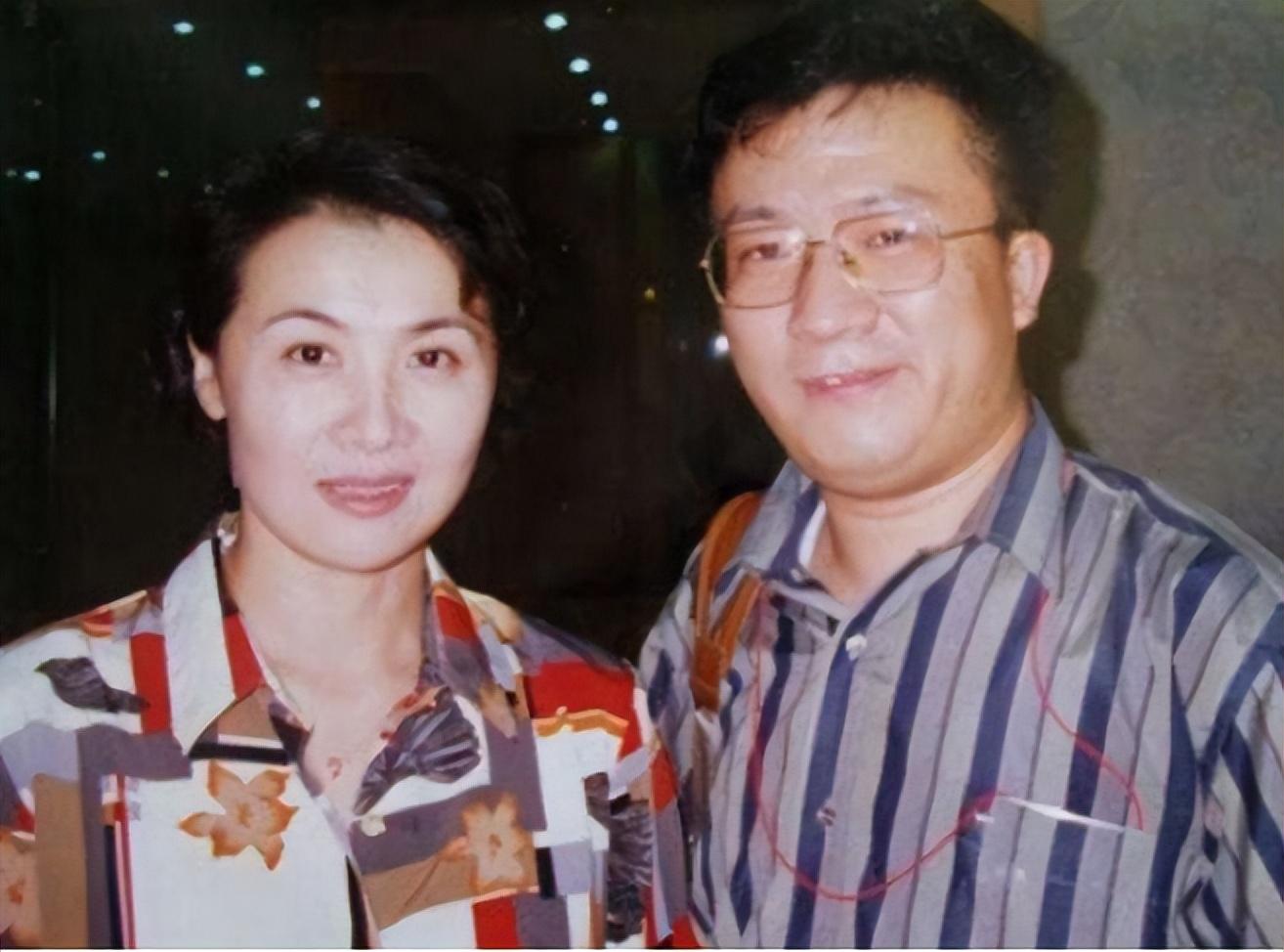 回顾演员李媛媛去世20年后丈夫誓不再婚儿子的坚持让人泪目