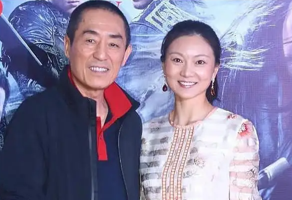 回顾19岁为张艺谋生子被藏13年公开身份她的故事比想得更精彩