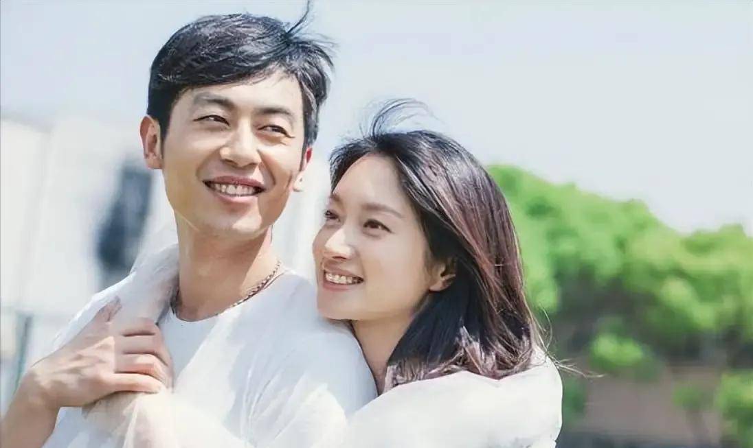 回顾朱亚文抛弃相恋七年的富家女转身爱上陈思诚女友结局如何