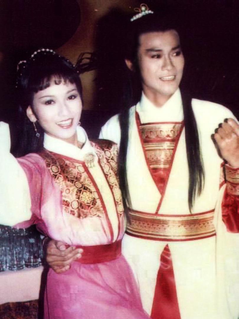 回顾沈殿霞去世多年答应她好好照顾女儿的前夫郑少秋做到了吗