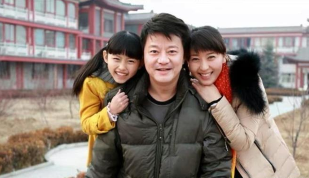 回顾山杏闫学晶20岁当后妈对继女视如己出待儿媳亲如姐妹