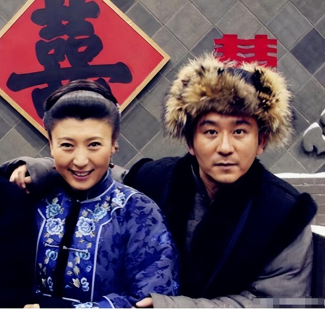 回顾演员赵毅对婚姻不愿将就48岁仍未婚父母为了他失眠流泪