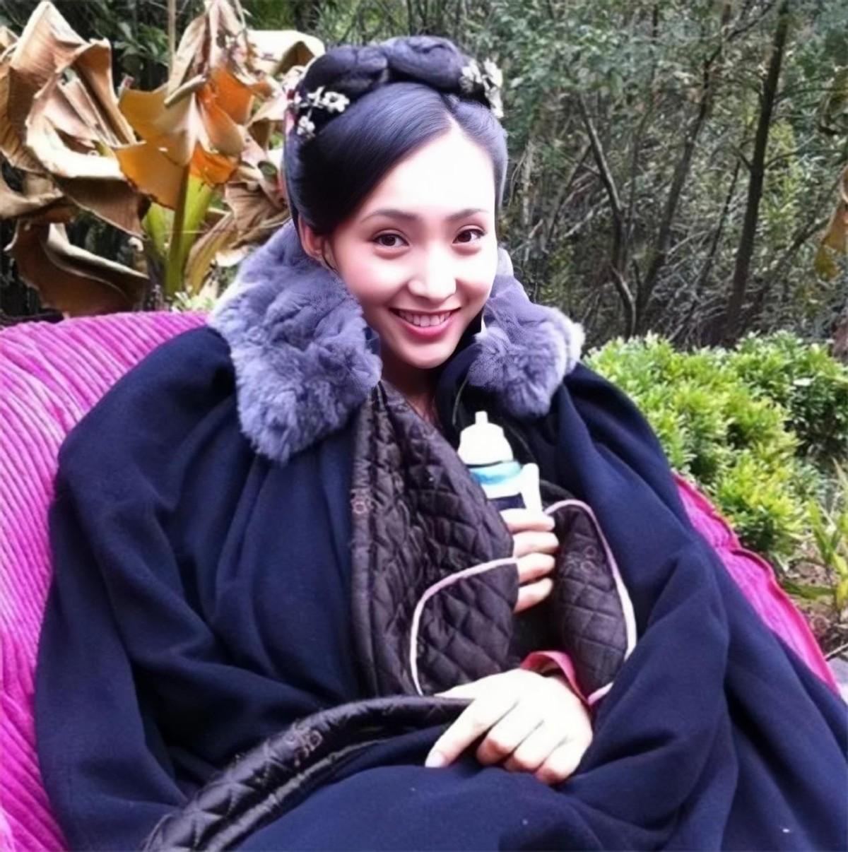 回顾白静27岁嫁豪门29岁与丈夫同时去世母亲为争遗产四处奔走