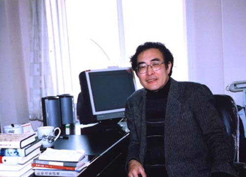 回顾胡蝶不顾一切嫁给大12岁名导婚后生下一儿一女幸福美满