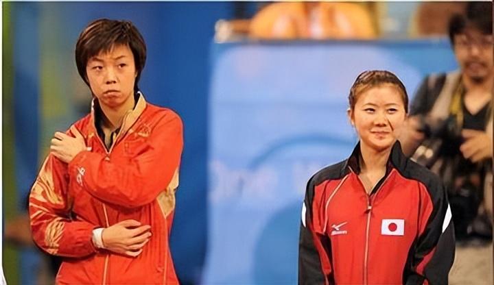 回顾张怡宁闪婚嫁给袁立前任生下一儿一女结婚14年被宠成宝贝