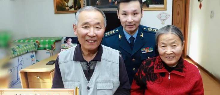 回顾刘和刚父母借钱供他上学红了不忘本在北京租田让爸妈种