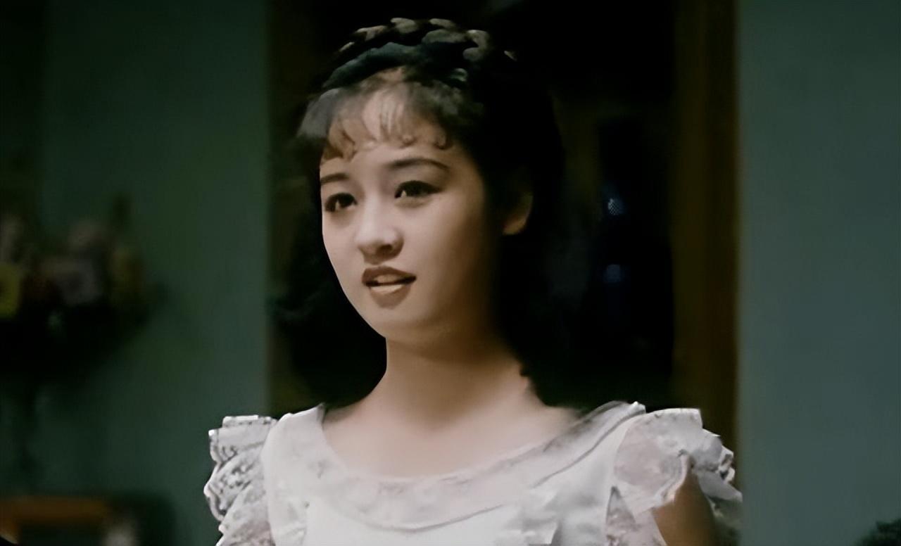 红过巩俐的演员伍宇娟被前夫错信儿子身世如今58岁单身生活