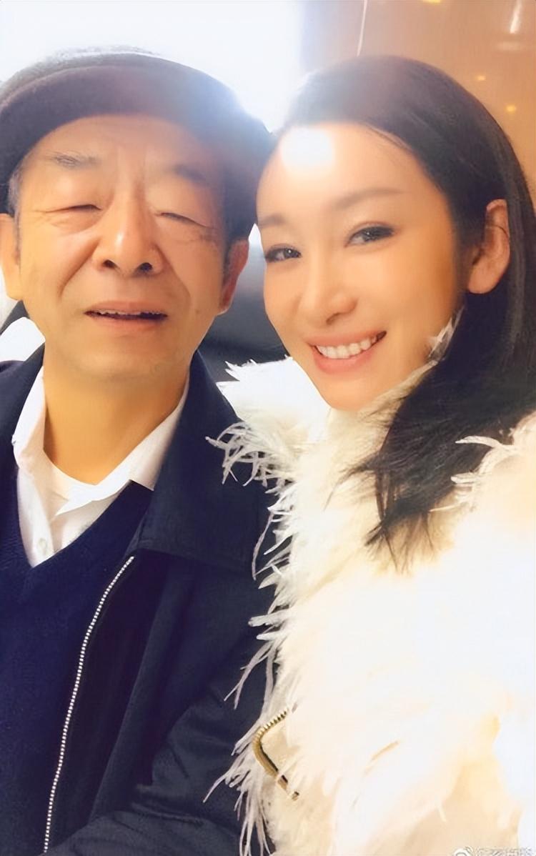 回顾秦海璐帮丧子丧夫的婆婆走出伤痛以后我就是您的亲女儿