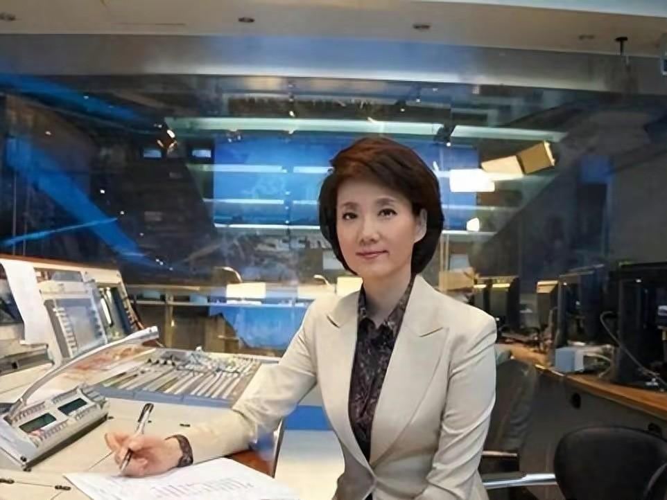 回顾李修平曲折婚姻路42岁找到真爱幸福笑傲江湖