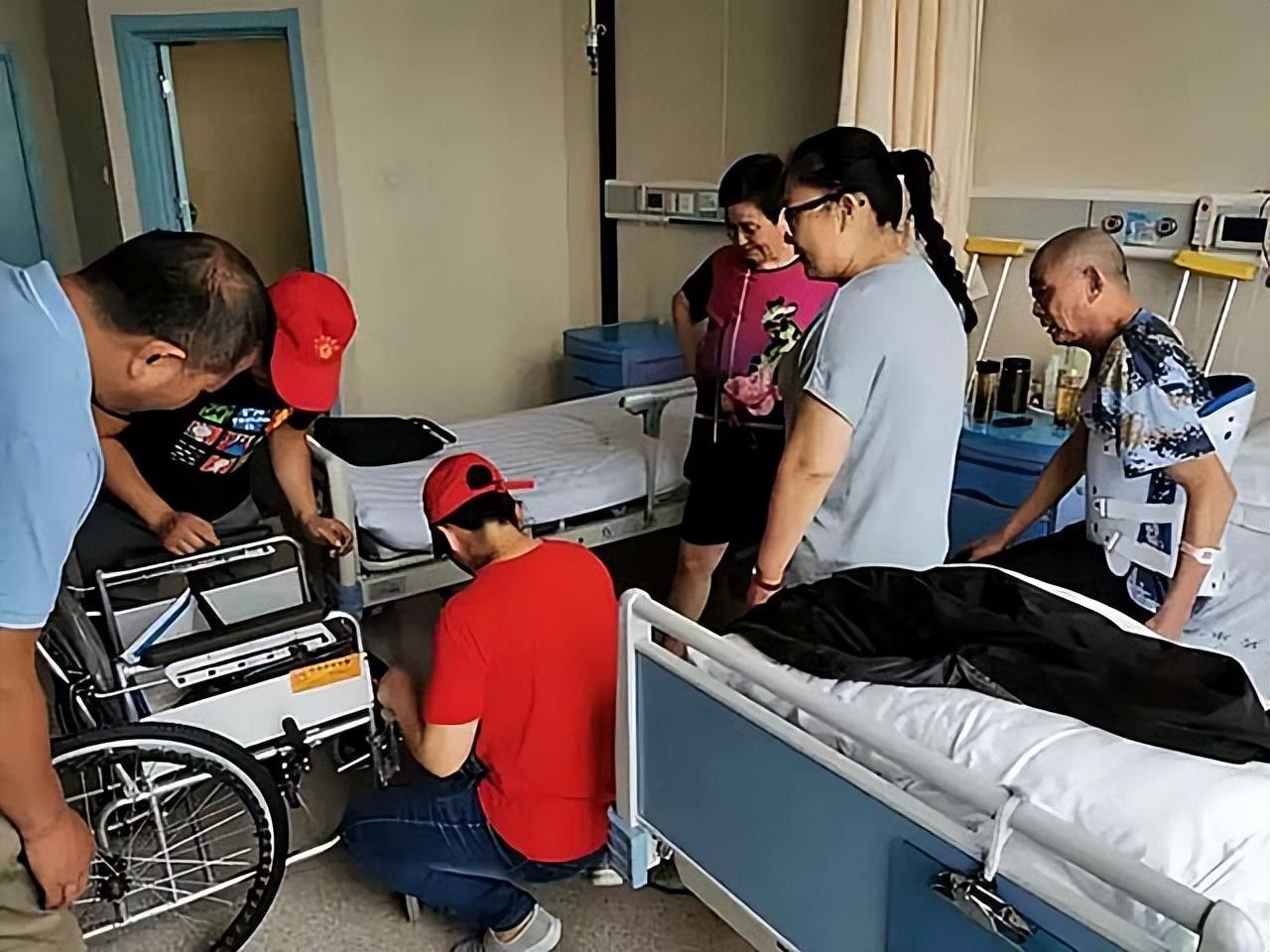 这碗面,正是妻子赵霞亲手做的.