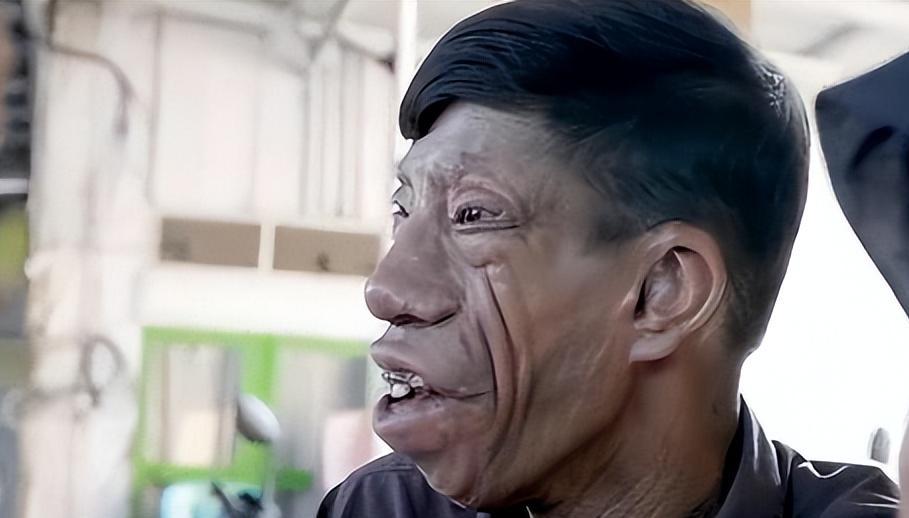 回顾父亲基因太强大一张马脸遗传全家儿女们有苦难言