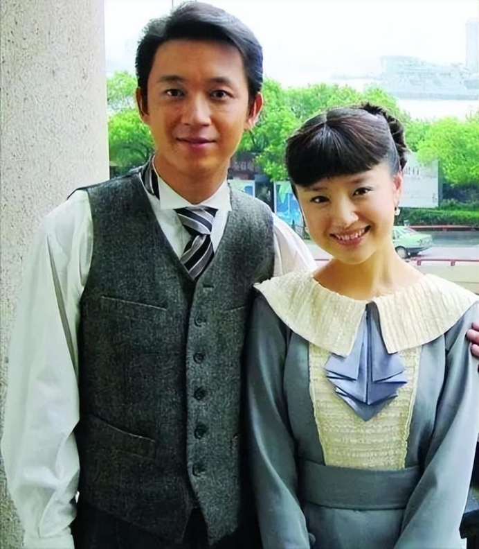 回顾苗圃被王大治追求与罗晋传绯闻转身嫁大21岁富豪她怎样了