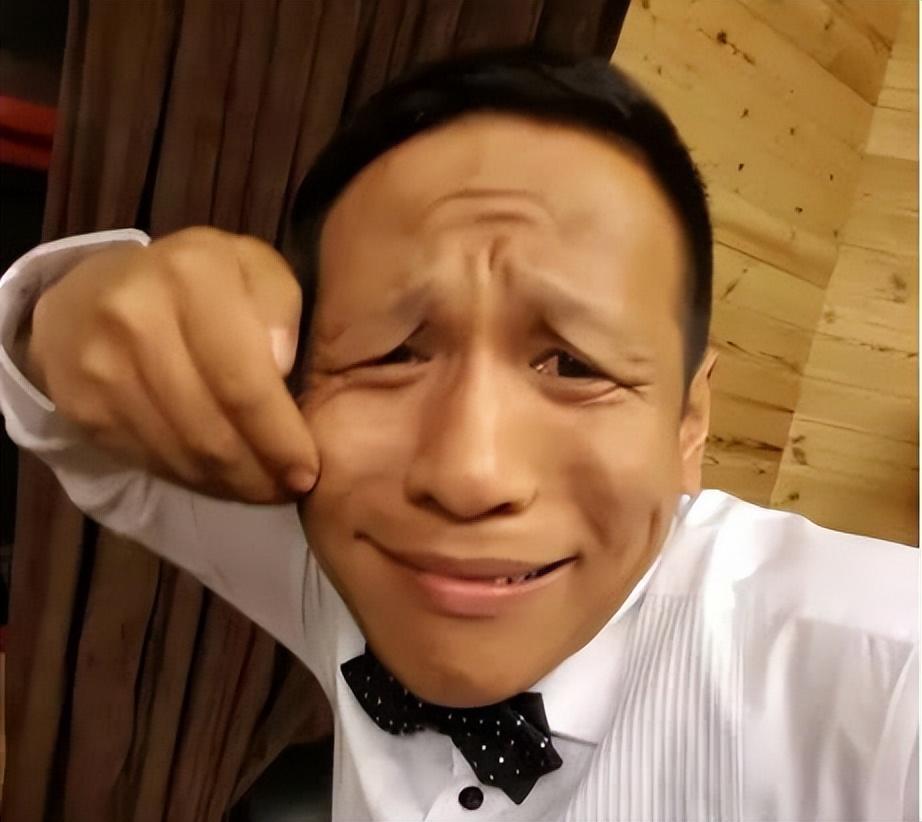 回顾宋小宝成名后抛弃原配二婚娶小5岁女粉丝今一家四口乐开怀